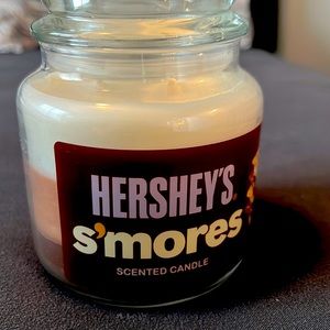 Hersheys s’more candle